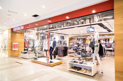 KUALA LUMPUR, MALAYSIA -  January 29, 2017: Cotton On is Australian retail chain, retails fast-fashion clothing for men, women, teenagers and children Stock Photo
